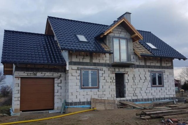 53668428_2120015804719820_6756496654876016640_n